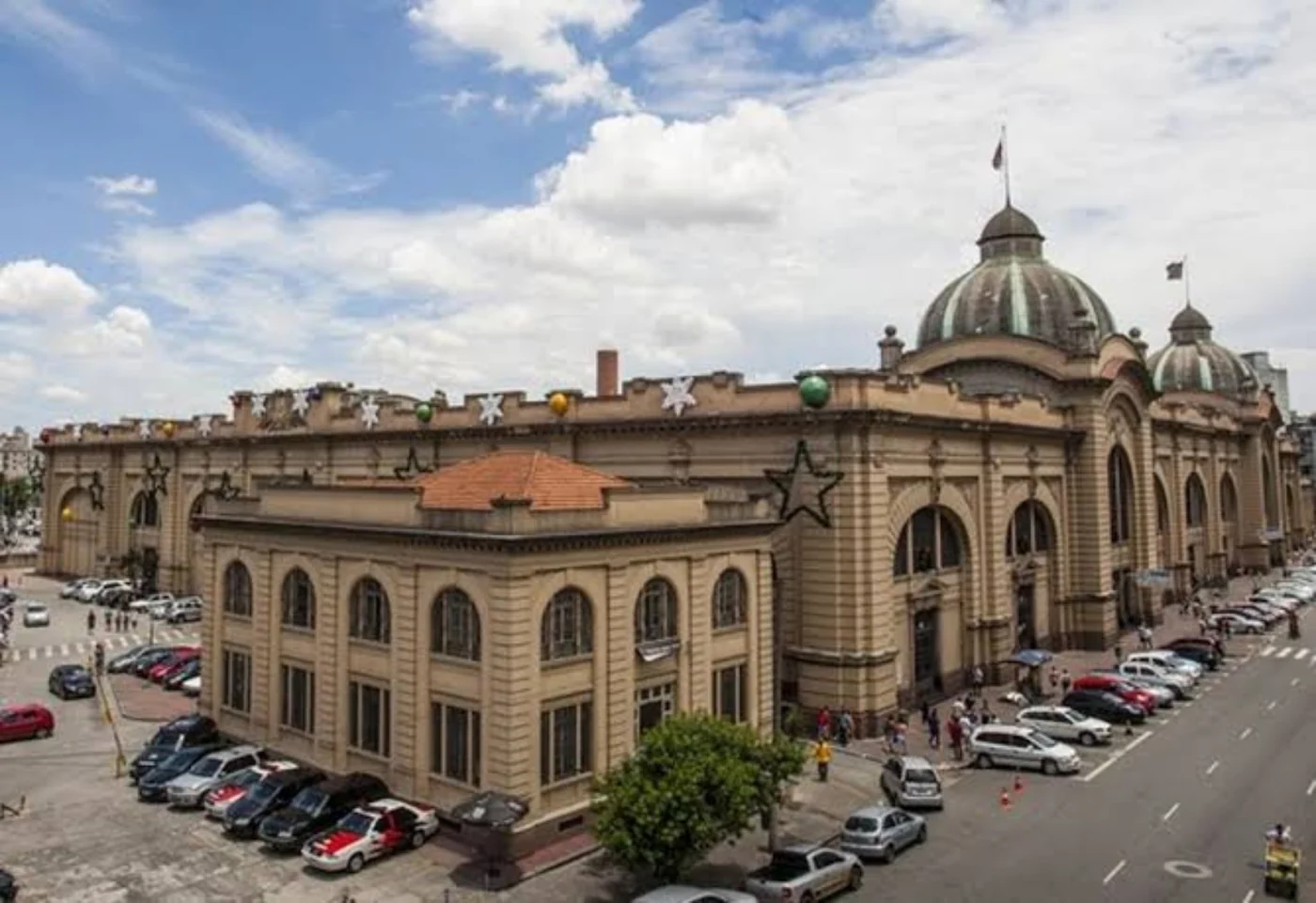Fachada histórica do Mercado Municipal de São Paulo